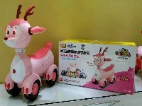 学步车